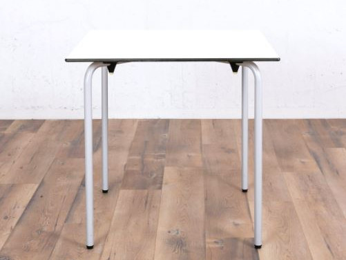 White HAL Table Outdoor
