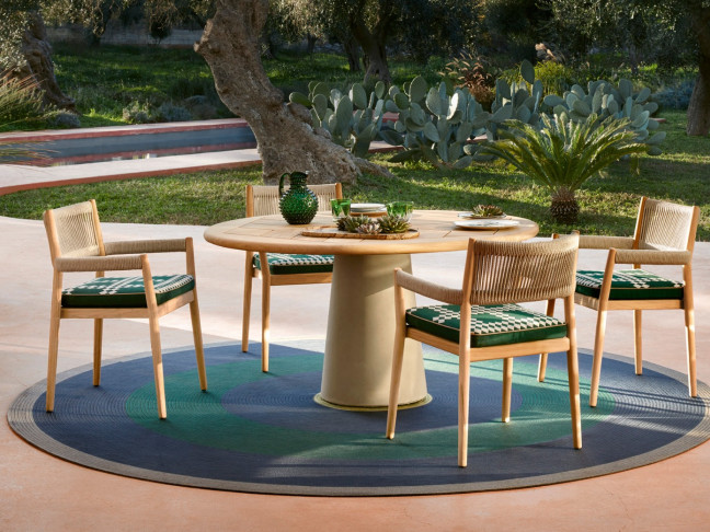 Cassina Outdoor